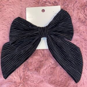 8 Elegant Black Bow Hair Accessory